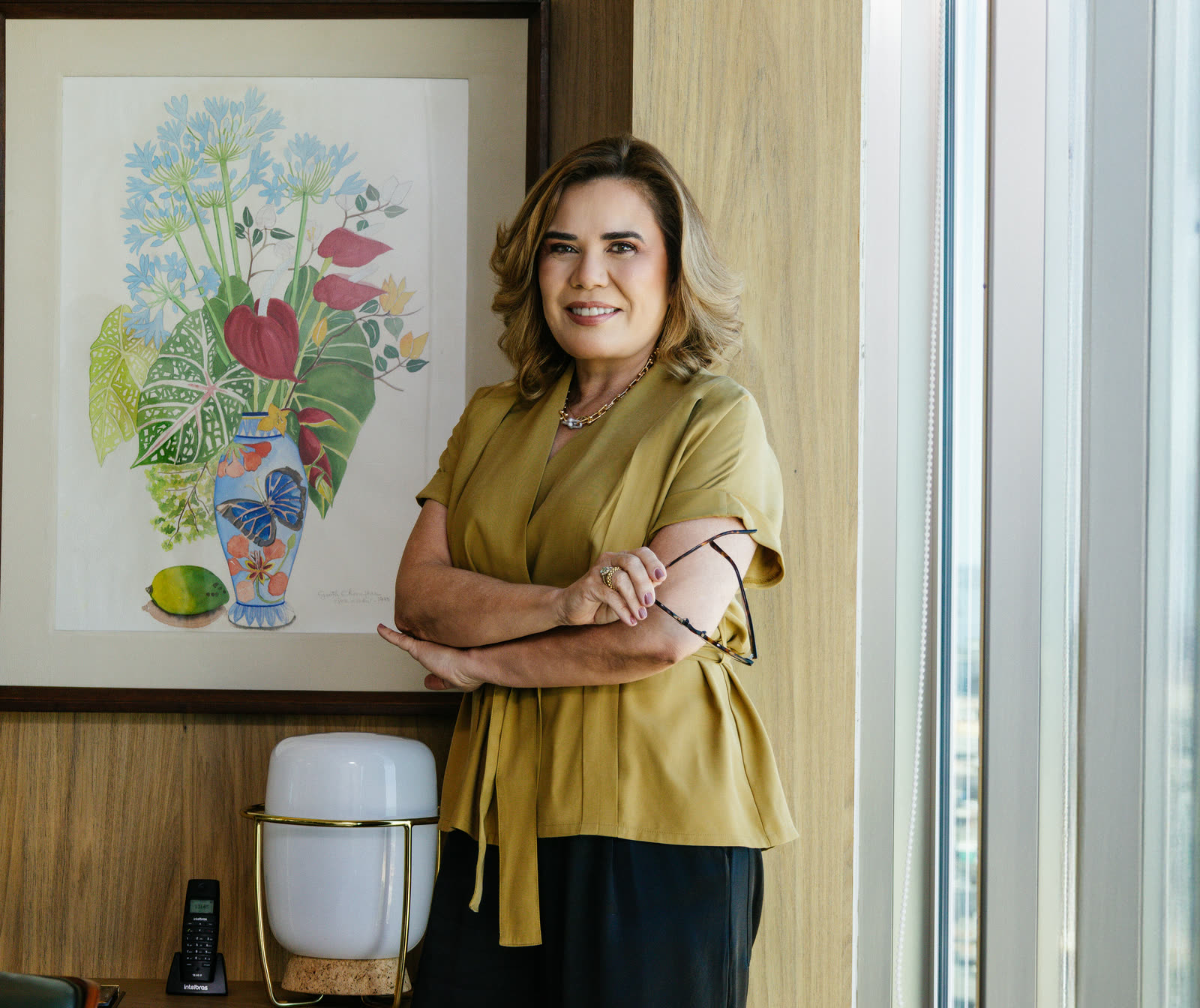 Fernanda Menezes no escritório